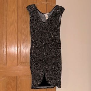 London Times knee-length dress empire waist 14” laying flat size 6